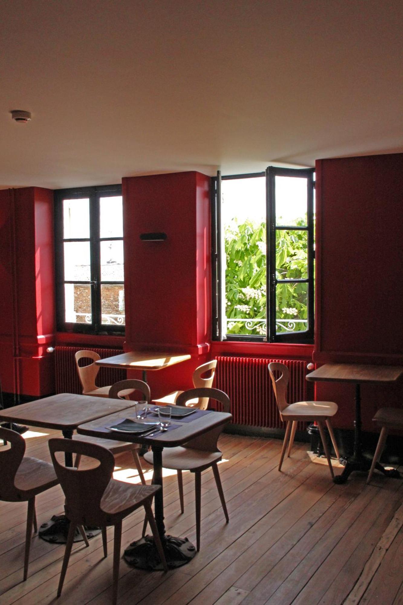 Hôtel Courtille de Solutré Exterior foto